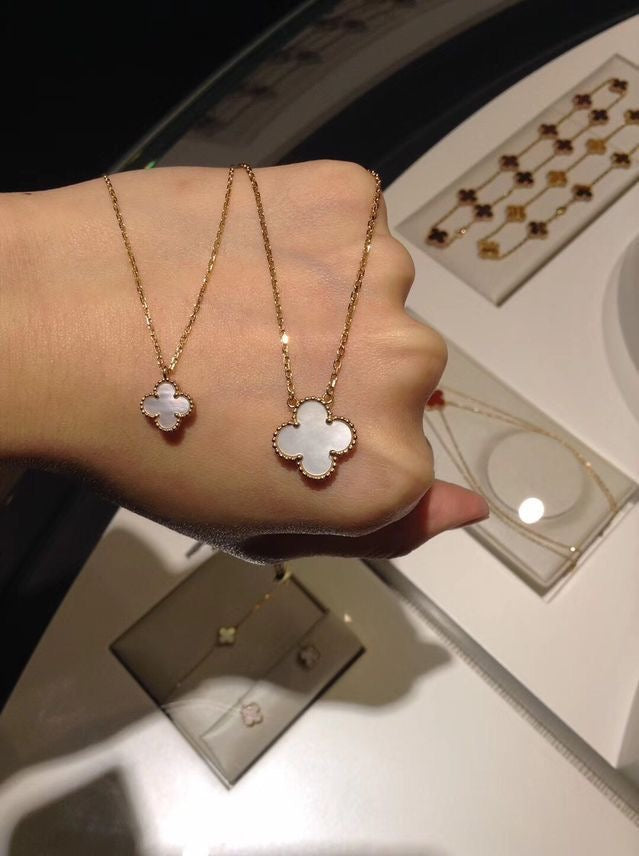 COLLIER VC MEDIUM BLANC